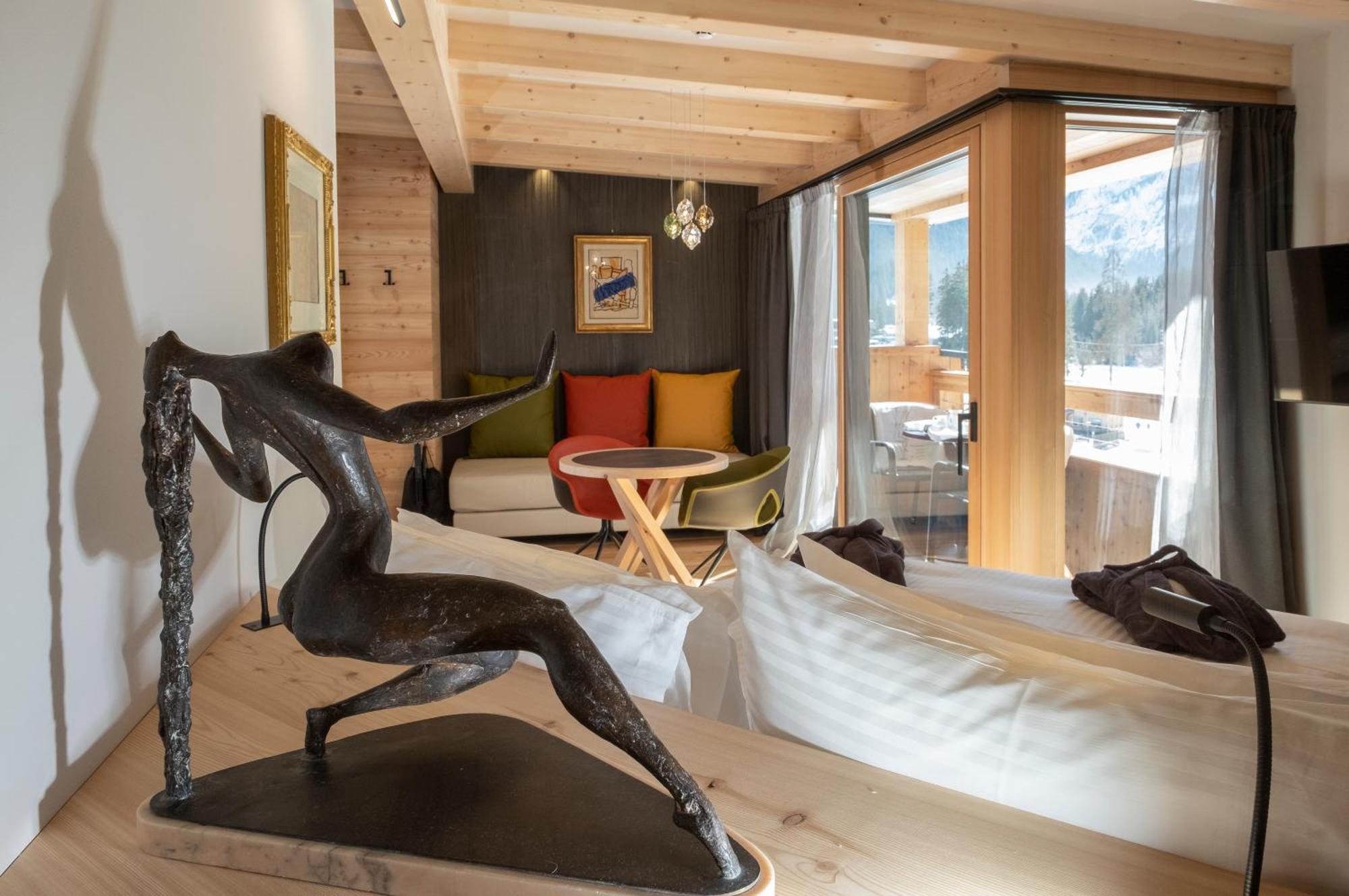 Locanda Degli Artisti Art Hotel Canazei Extérieur photo